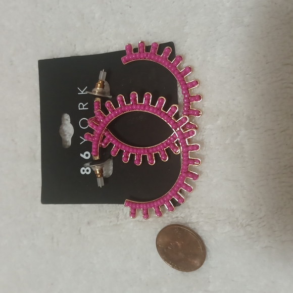 86 YORK Earrings - Picture 3 of 3